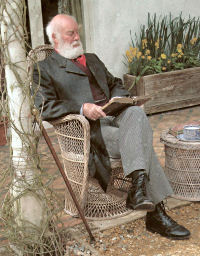 Our Shakespearean actor as Charles Darwin.